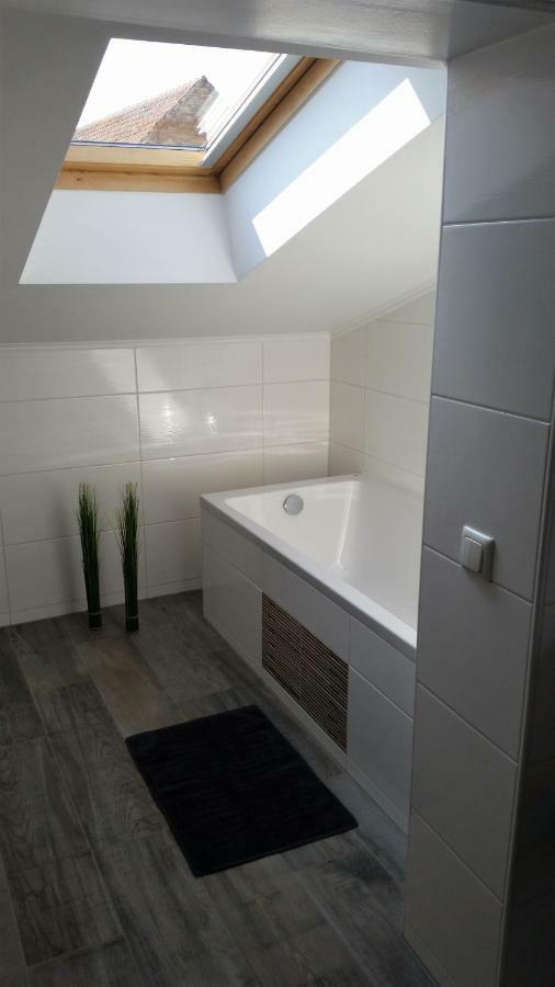Ferienwohnung "Burgblick" An der Schmucke Екстериор снимка
