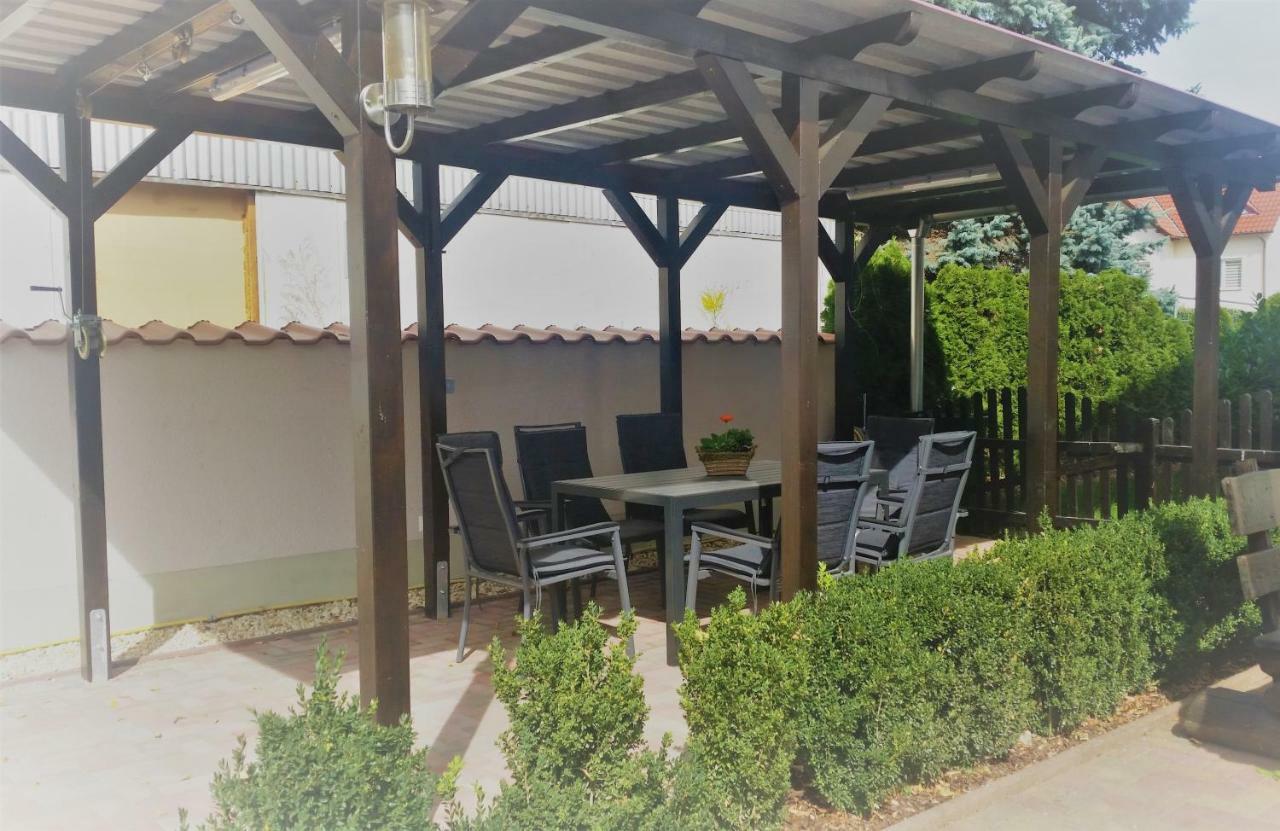 Ferienwohnung "Burgblick" An der Schmucke Екстериор снимка
